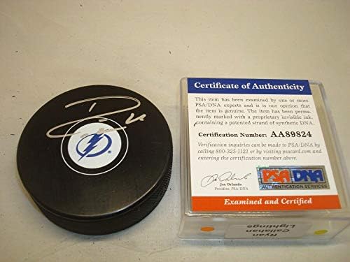 Ryan Callahan assinou Tampa Bay Lightning Hockey Puck Autograph PSA/DNA CoA 1A - Pucks de NHL autografados