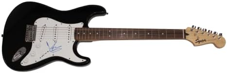 Chris Cornell assinou autógrafo em tamanho grande Black Fender Guitar com James Spence JSA Carta