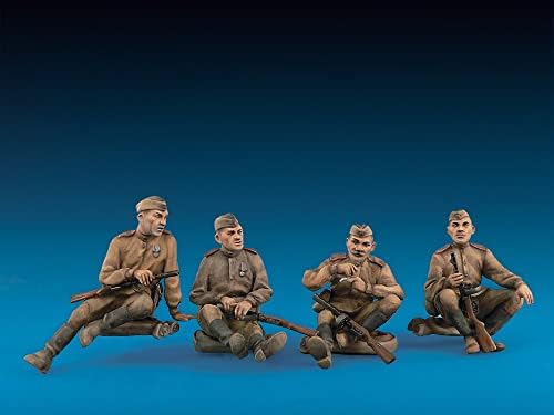 Mini Art Plastics Soviet Infantry em repouso