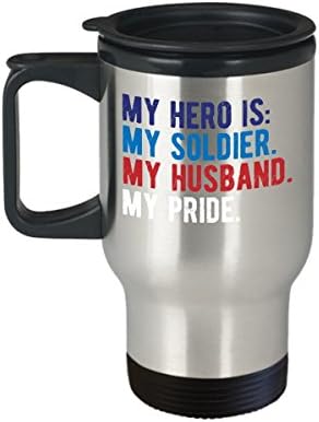 Orgulhosa esposa exército presente marido soldado herói militar bandeira americana bandeira de café