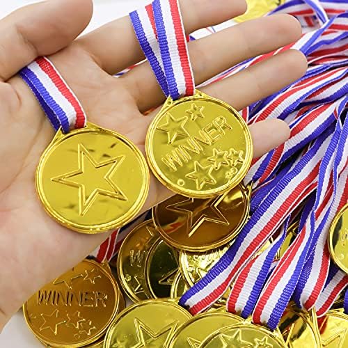 Darovly 50 peças Gold Plastic Winner Award Medalhas com colares de fita para esportes, jogos, competição, recompensas de estudantes, show de talentos, festas, favores de festas ou decoração